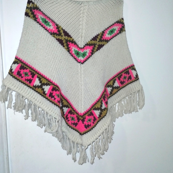 Fully Fashion throw - Picture 3 of 4